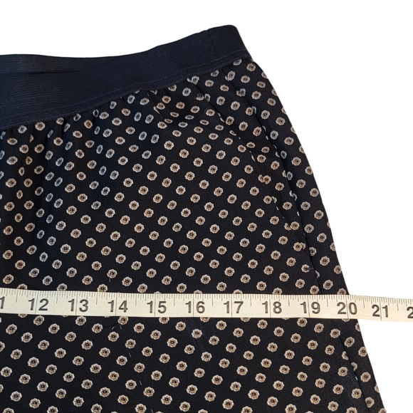 Ann Taylor Spring Summer Thin Flowy Dark Blue Floral Pants With Pockets Size 6 - Picture 14 of 15